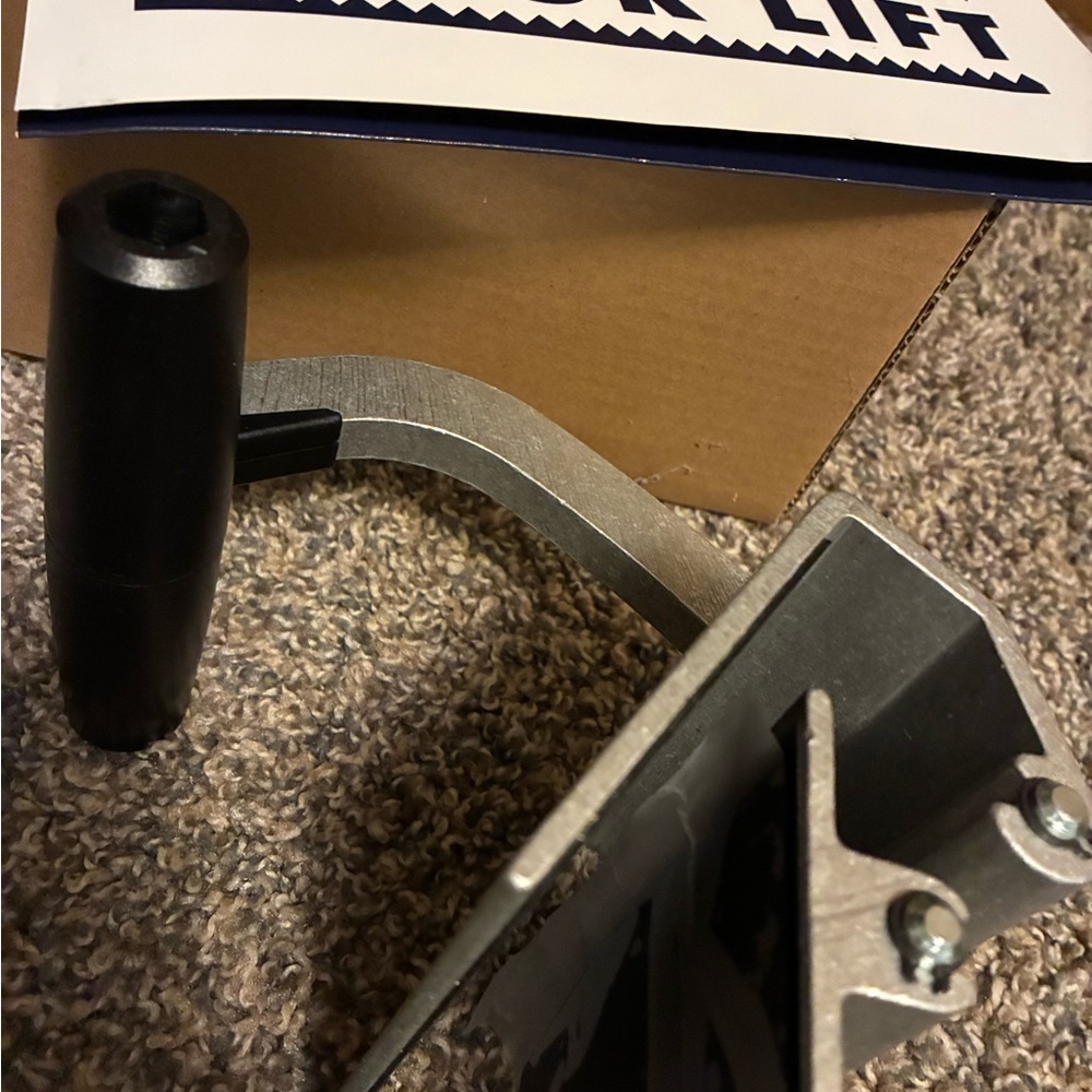 Heavy Duty Panel Carrier with Clamp Drywall - Picture 8 of 9